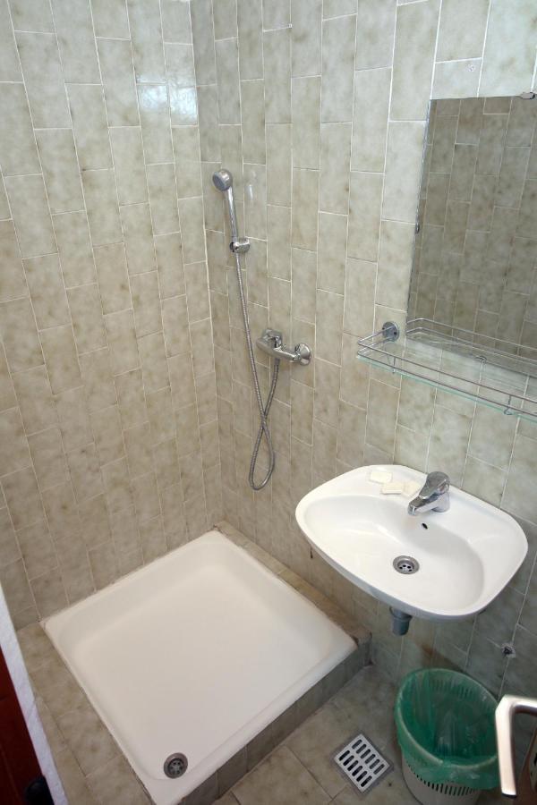 Apartments By The Sea Suha Punta, Rab - 5050 Kampor المظهر الخارجي الصورة