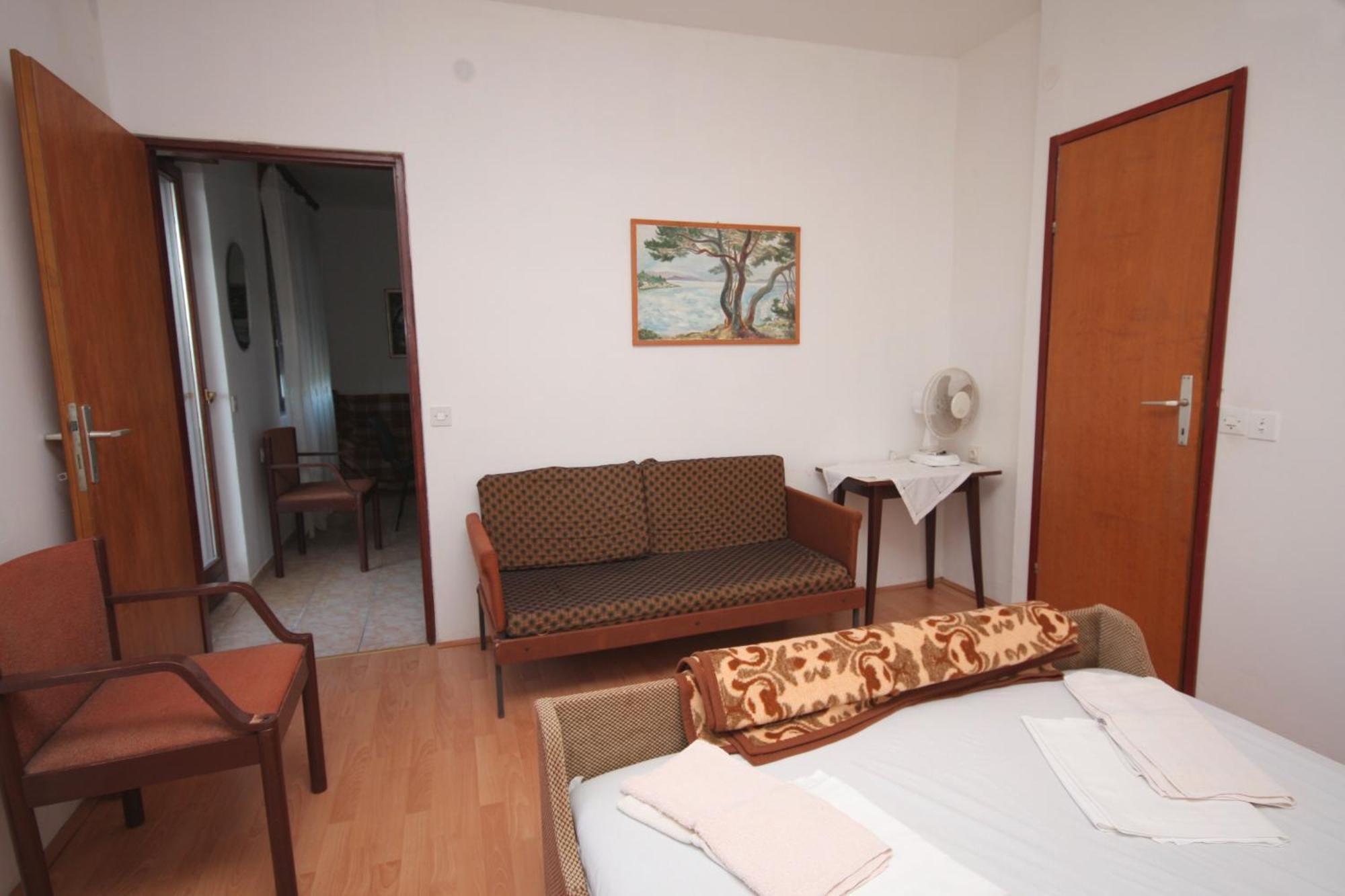 Apartments By The Sea Suha Punta, Rab - 5050 Kampor الغرفة الصورة